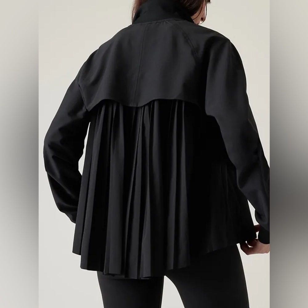 Athleta Advantage Black Jacket - large EUC